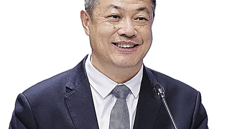 高分子材料与金属材料：环保之选的较量
